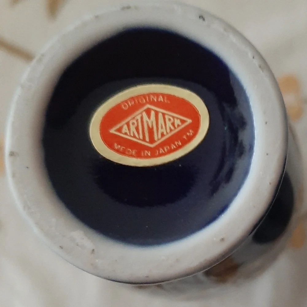 SET OF TWO VTG MINI JAPANESE VASES